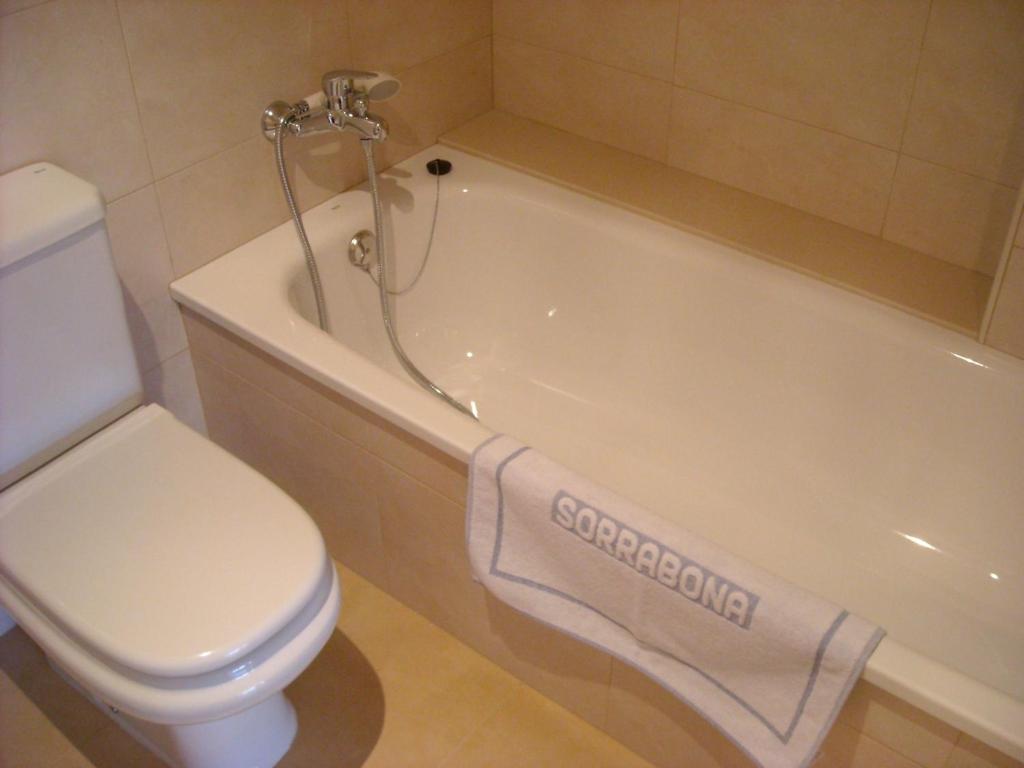 Apartments Sorrabona 피네다데마르 객실 사진